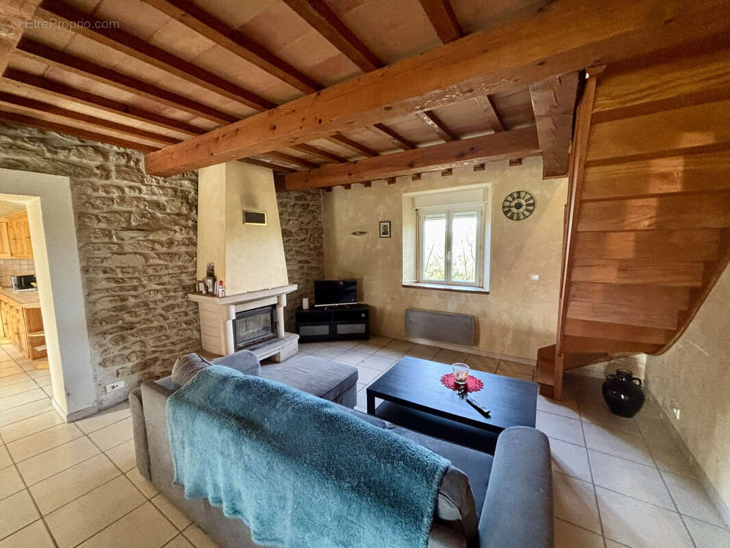 Maison à COLONZELLE