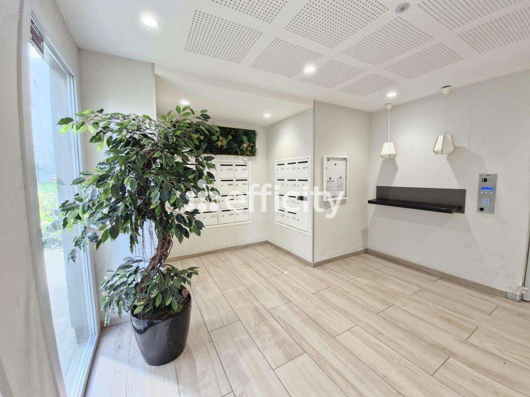 Appartement à CHAMPIGNY-SUR-MARNE