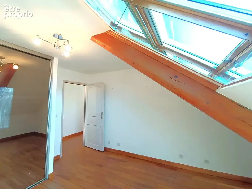 Lans en vercors.Très beau T4 de plus de 122m2 (135m2 sol) ,avec VUE MAGNIFIQUE ! Plus terrasse et double garage . - photo 21