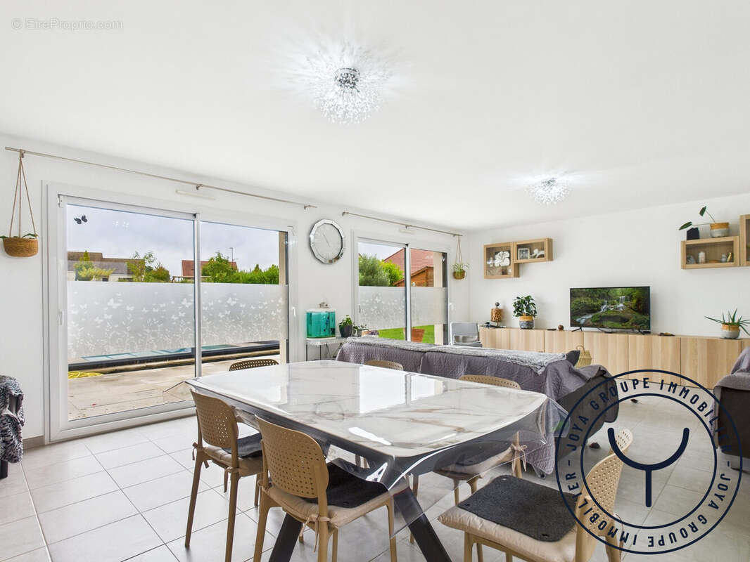 Maison à CRENEY-PRES-TROYES