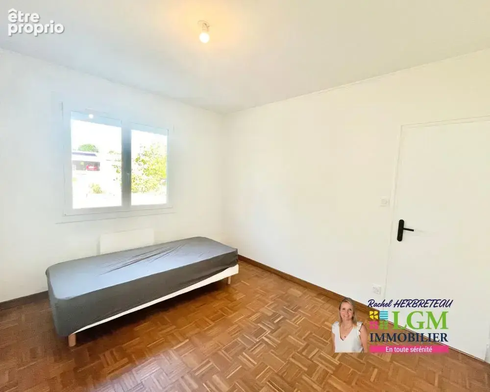 Maison de plain-pied rénovée – 87 m² – Terrain 1 778 m² – Venansault - photo 8