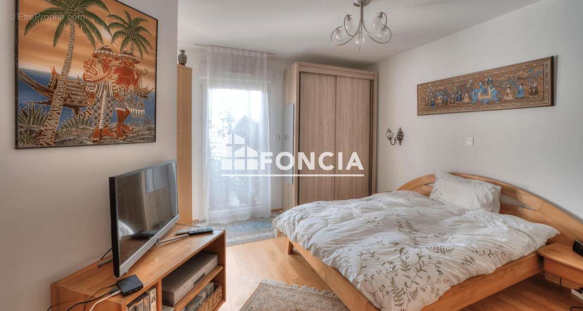 Appartement à VALLEIRY