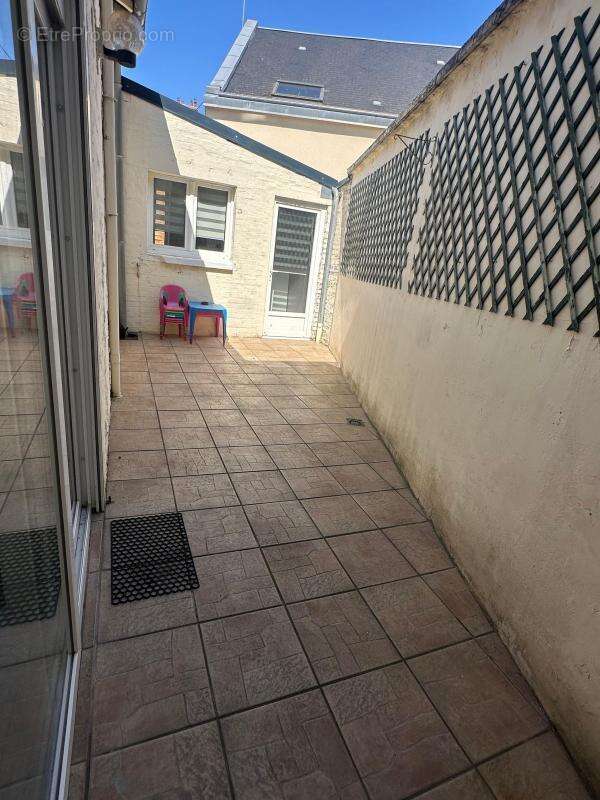 Maison à SAINT-QUENTIN