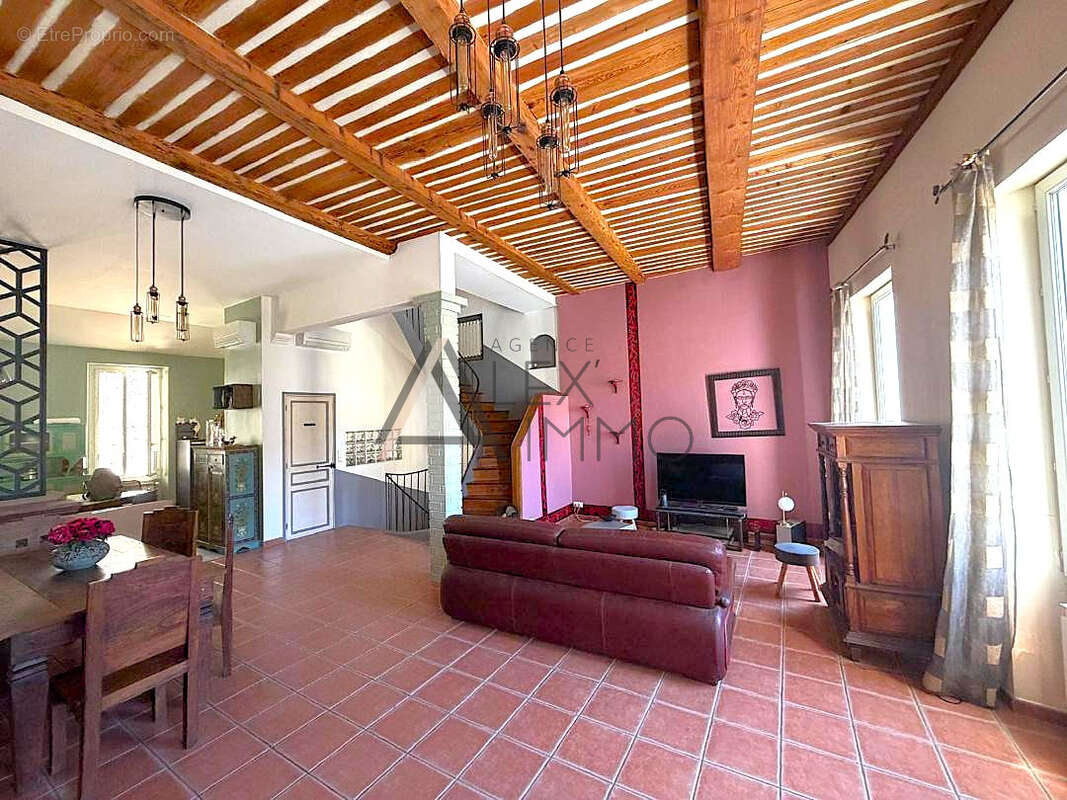 Maison à MARSEILLE-4E