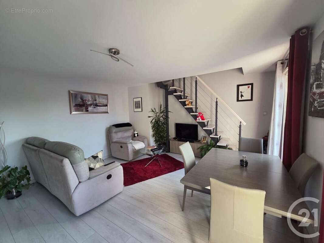 Appartement à GARGES-LES-GONESSE