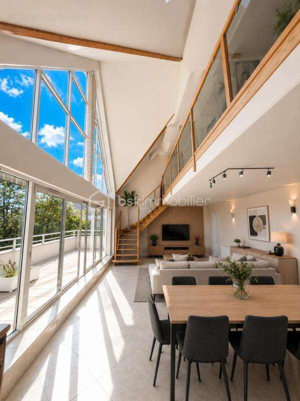 Appartement à OZOIR-LA-FERRIERE