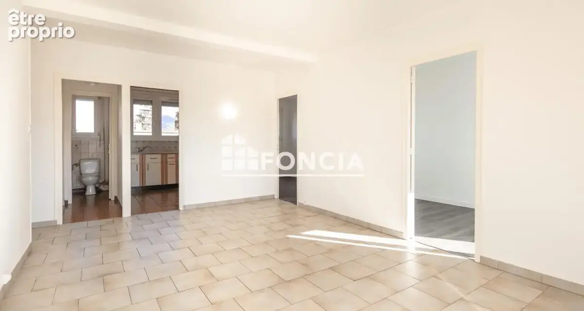 Acheter - grenoble (38100) – t4 64 m² + balcon + cave – idéal famille ou investisseur - photo 3