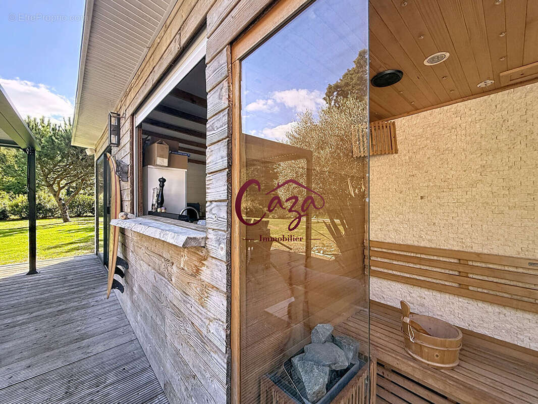 Maison à SAINT-SULPICE-ET-CAMEYRAC