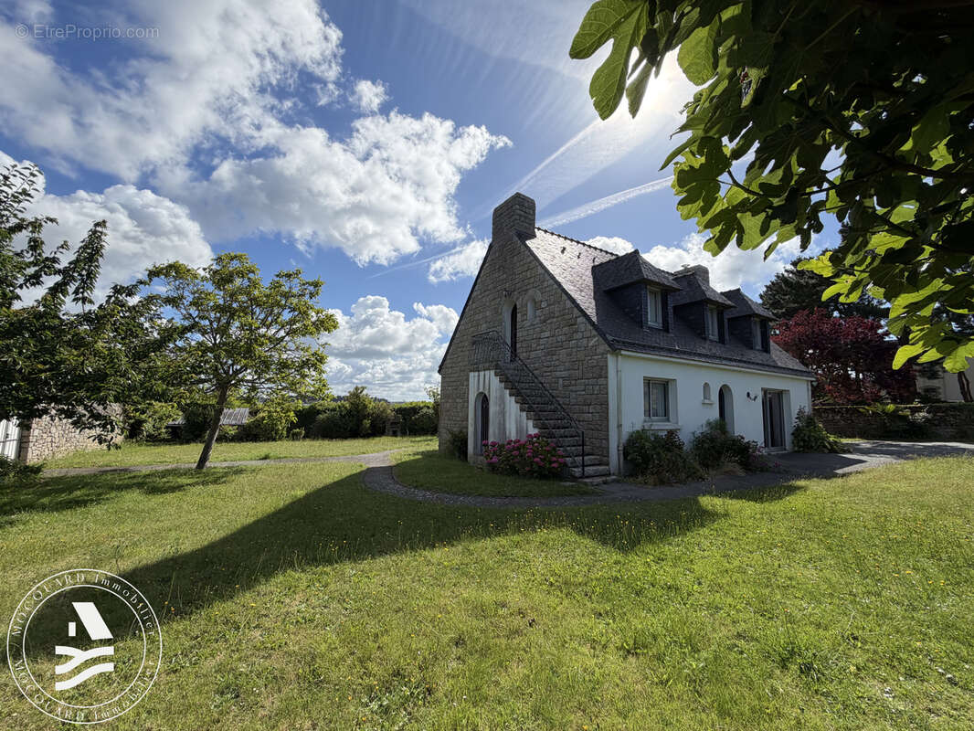 Maison à LOCMARIAQUER