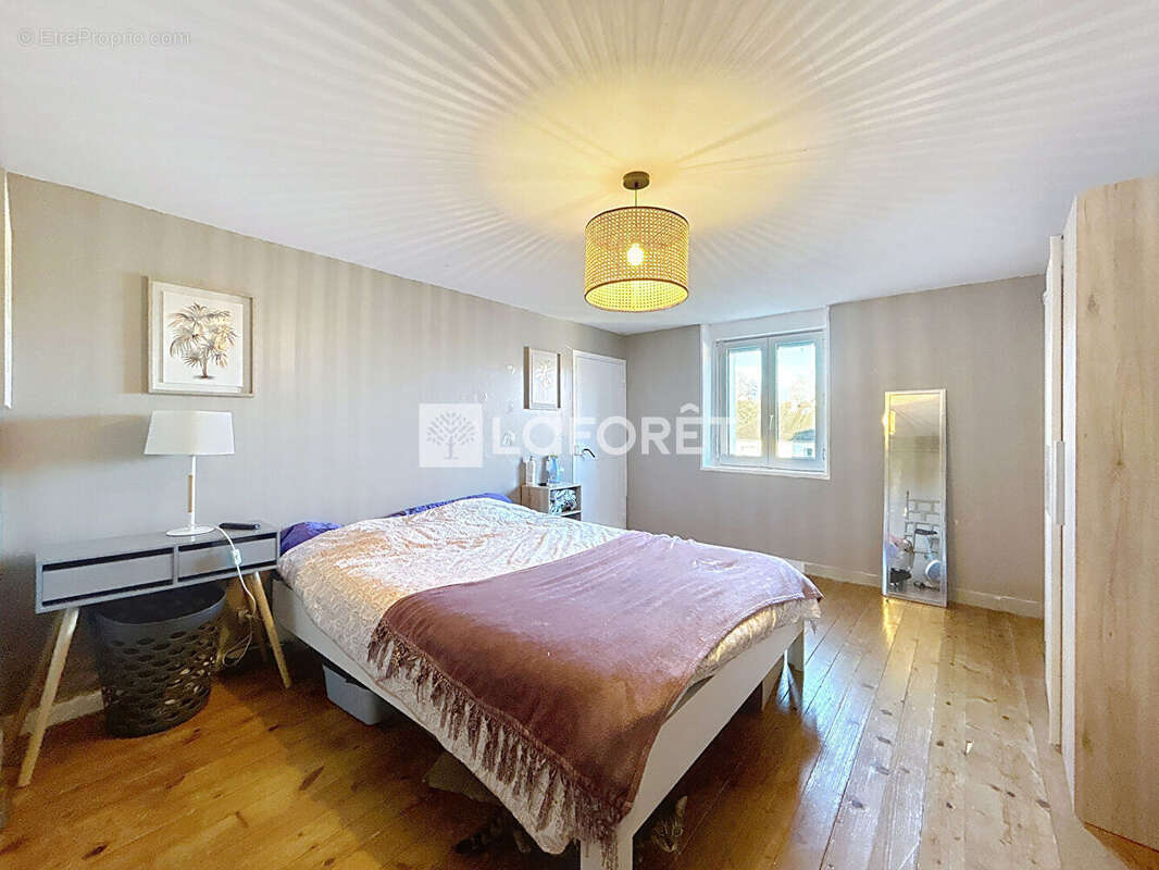 Maison à NECY