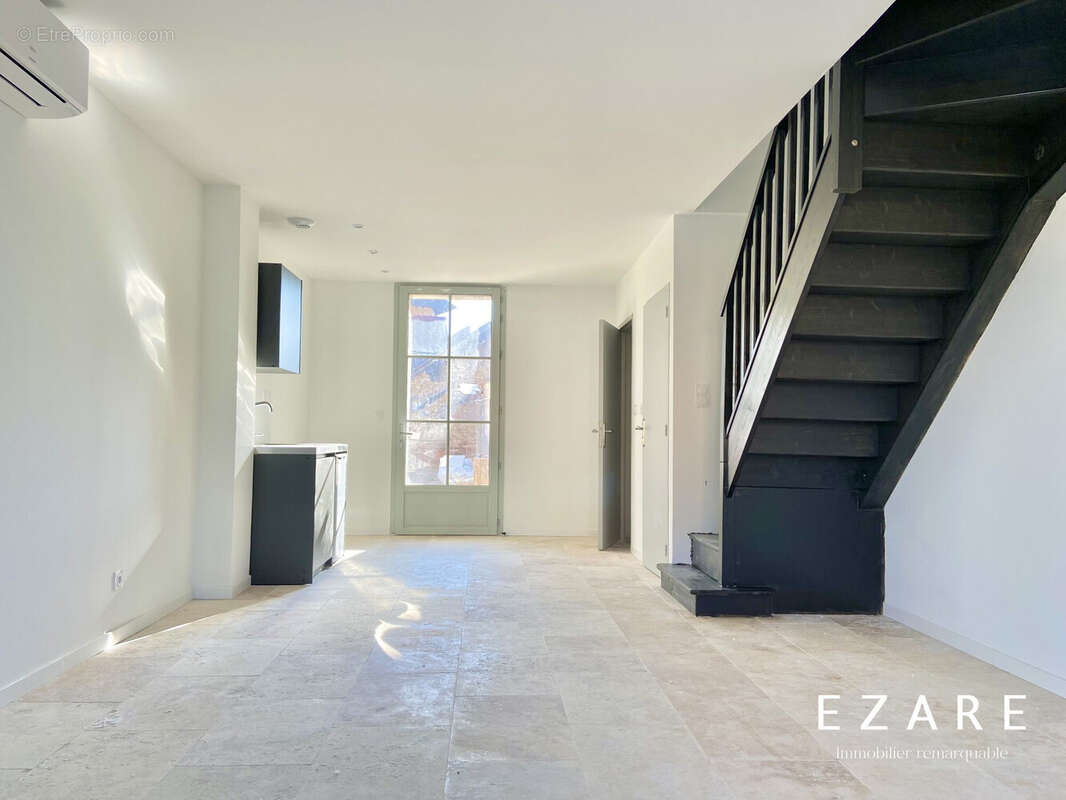 Pièce de vie  - Appartement à SAINTE-MARIE-LA-BLANCHE