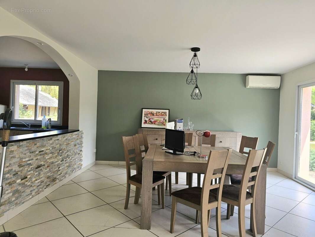 Maison 150 m² à Beaudean  - photo 4