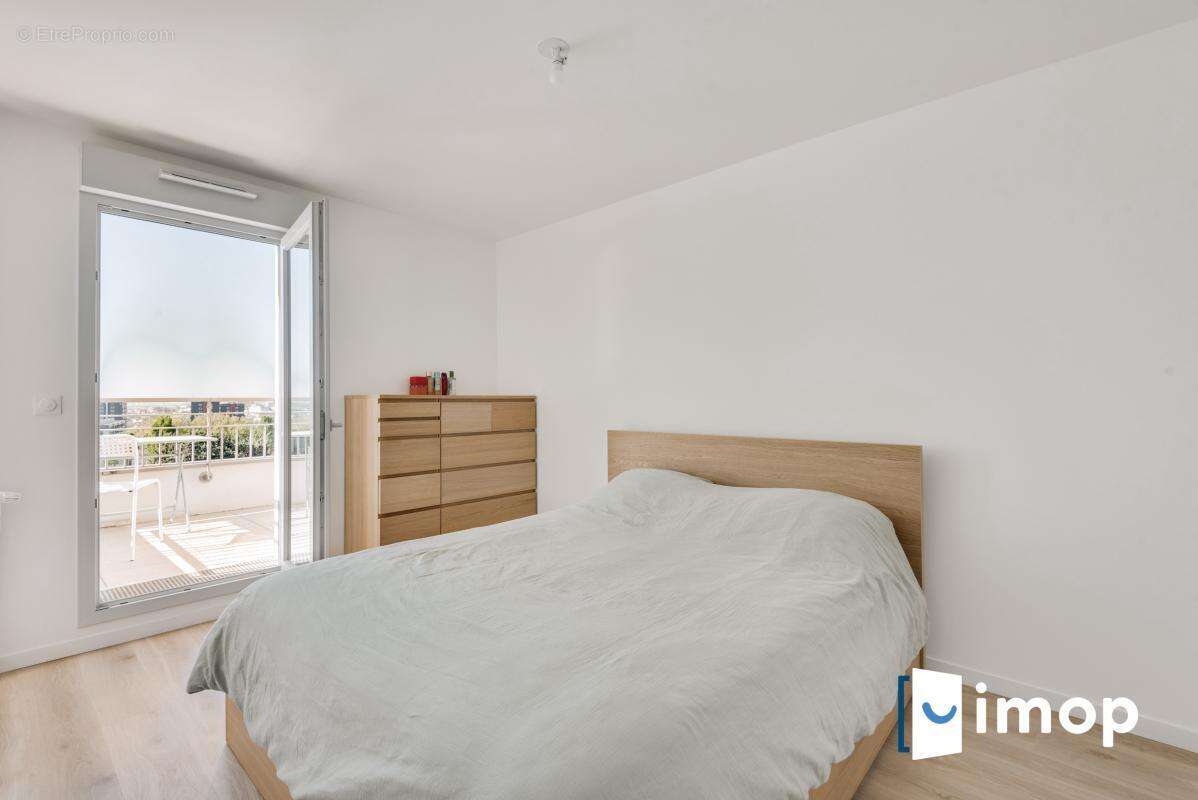 Appartement à ROSNY-SOUS-BOIS