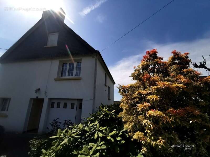 Maison à MELGVEN