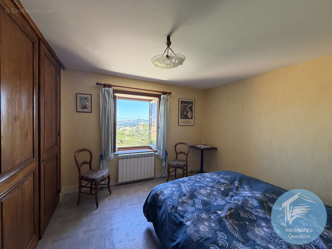 Maison en Pierres Dorées 150m2 au calme avec vue et sans vis-à-vis - SAINT VERAND - photo 12