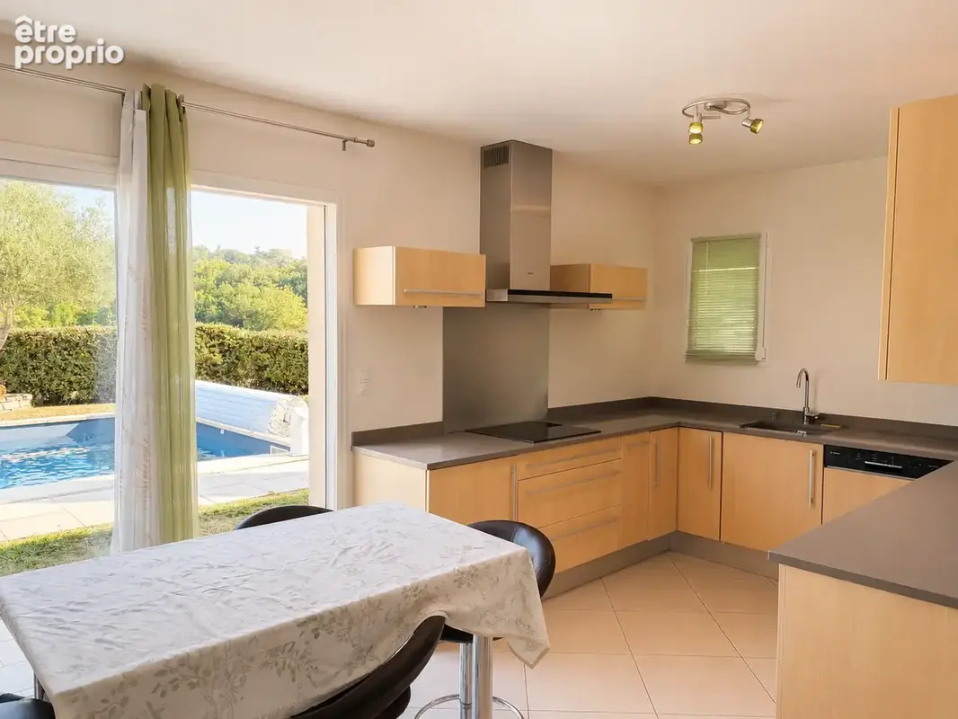 Maison familiale d'exception avec piscine, suite parentale et salle de jeux de 37 m2   Aigrefeuille (31280) - photo 7