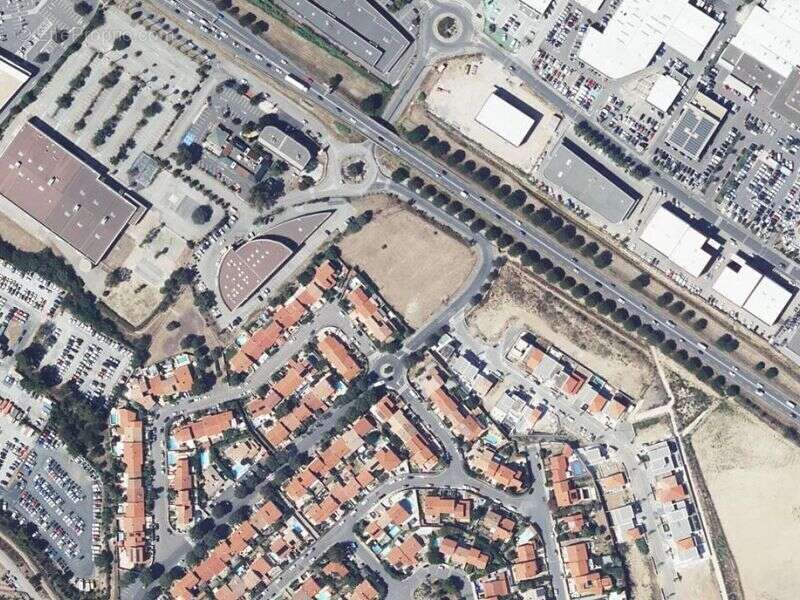 Terrain à PERPIGNAN