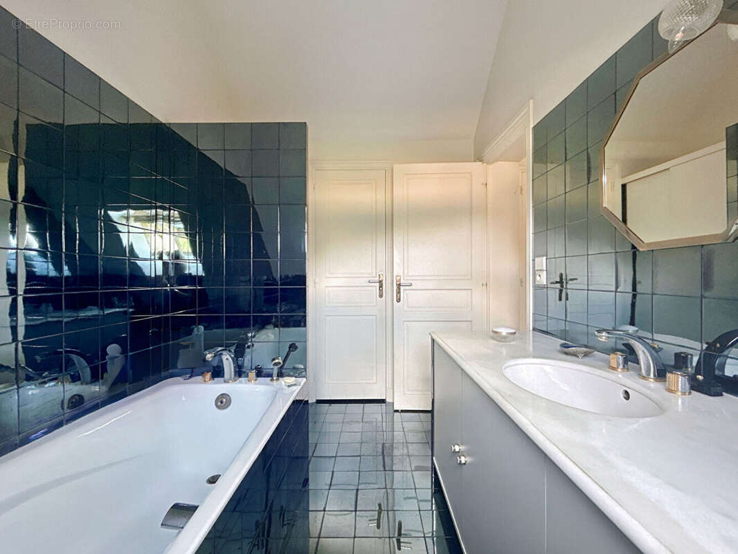 Maison à MAUDETOUR-EN-VEXIN