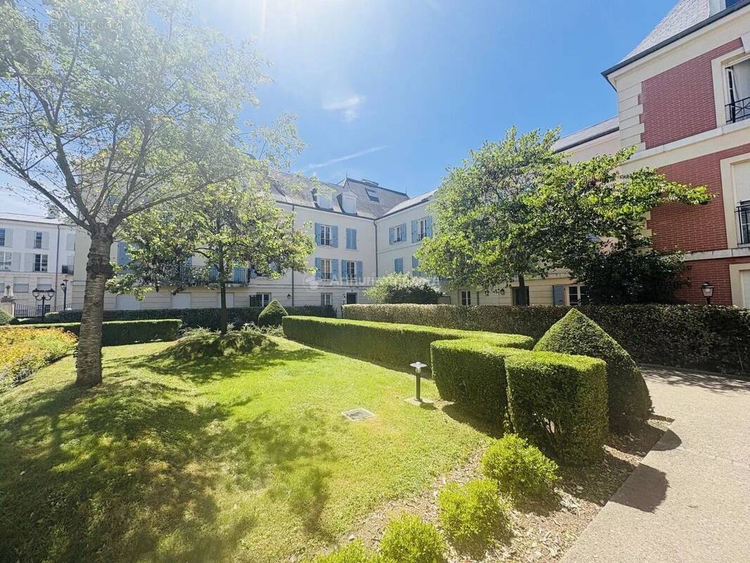 Appartement à SERRIS