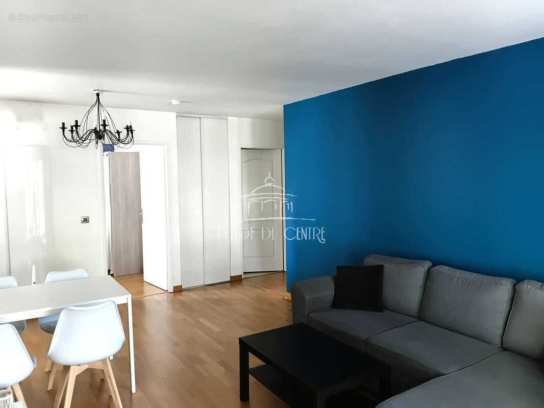 Appartement à VILLENEUVE-LE-ROI