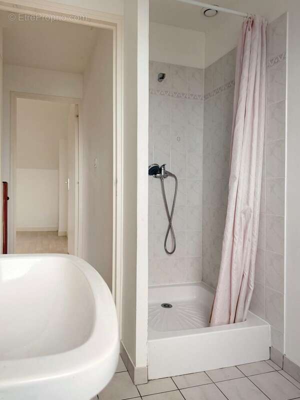 Appartement à BAIN-DE-BRETAGNE