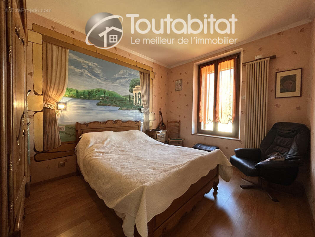 Maison à SAULCES-MONCLIN