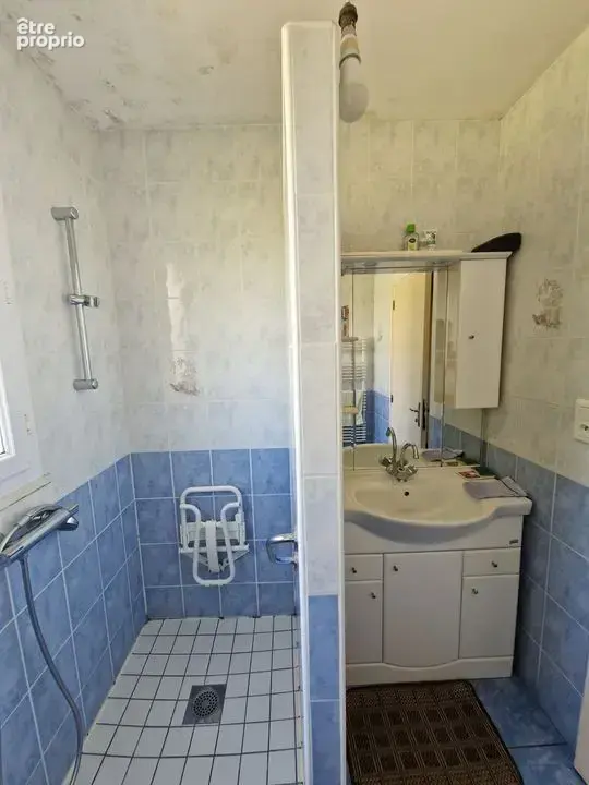 Maison de caractère avec jardin, garage et beau potentiel ? - photo 4