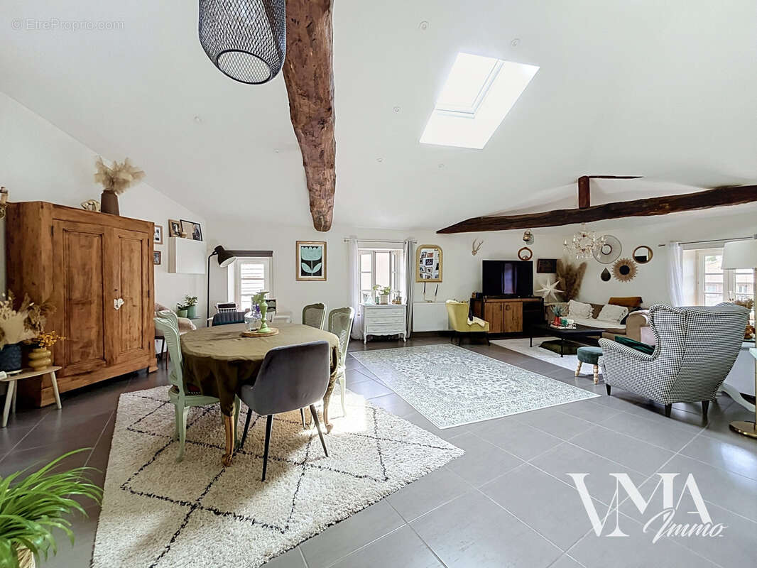 Appartement à SAIN-BEL