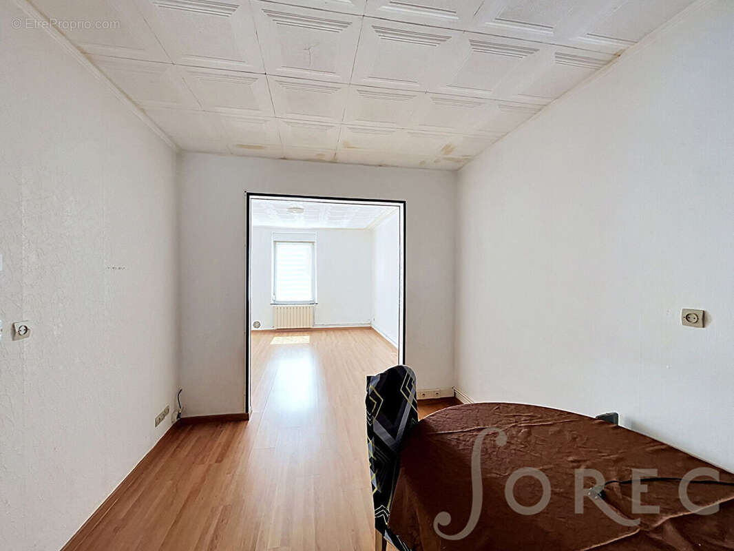 Rosselange - fort potentiel à petit prix ! - photo 2
