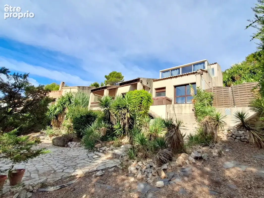 Carnoux-en-provence   grande maison 201 m2   3 logements   piscine   grand garage   vue dégagée - photo 44