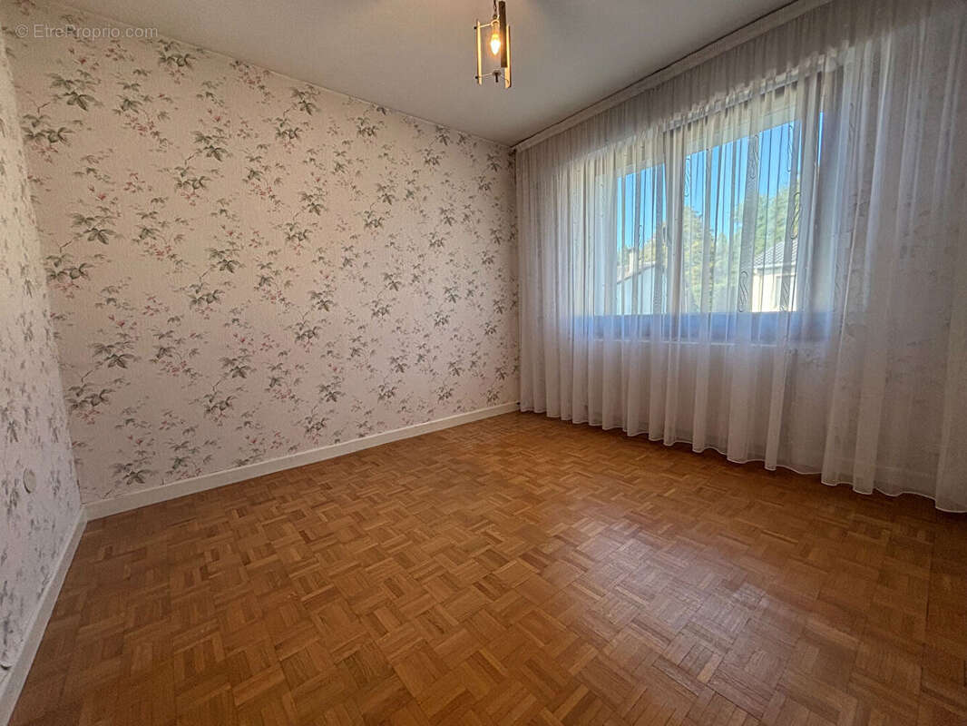 Maison à MOULINS-LES-METZ