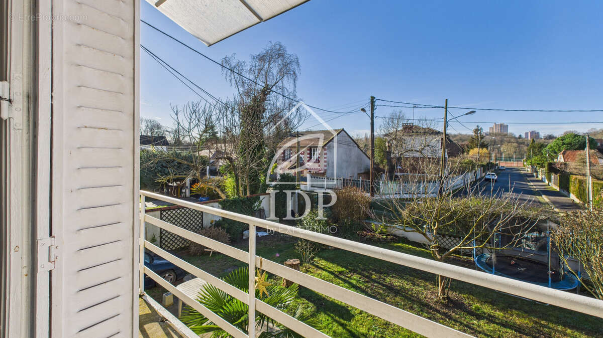 Appartement à SOISY-SUR-SEINE