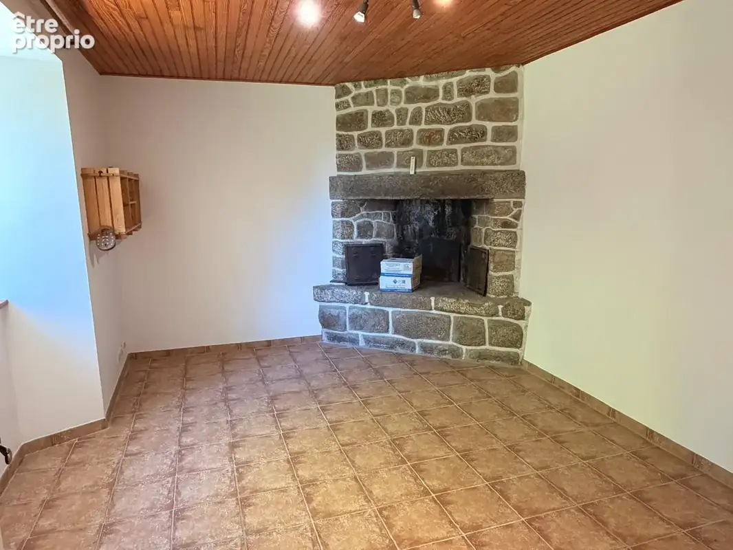 Ancienne ferme avec 1100 m2 de terrain - photo 14