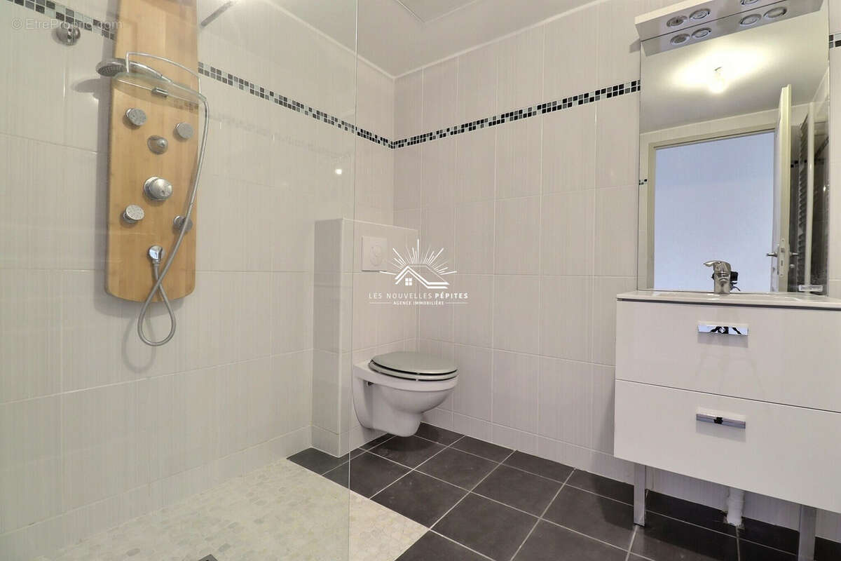 Appartement à CROIX