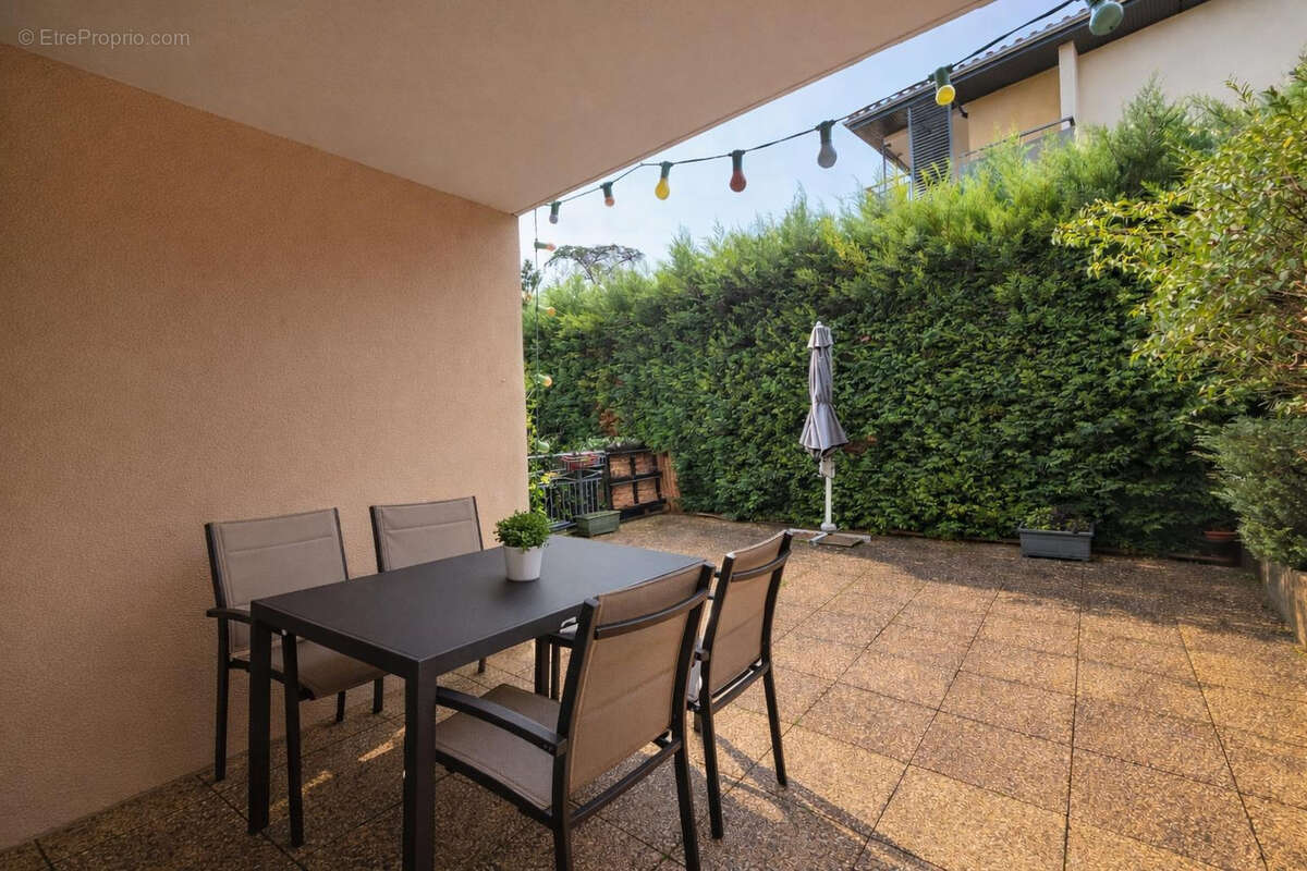 Appartement à ORLIENAS