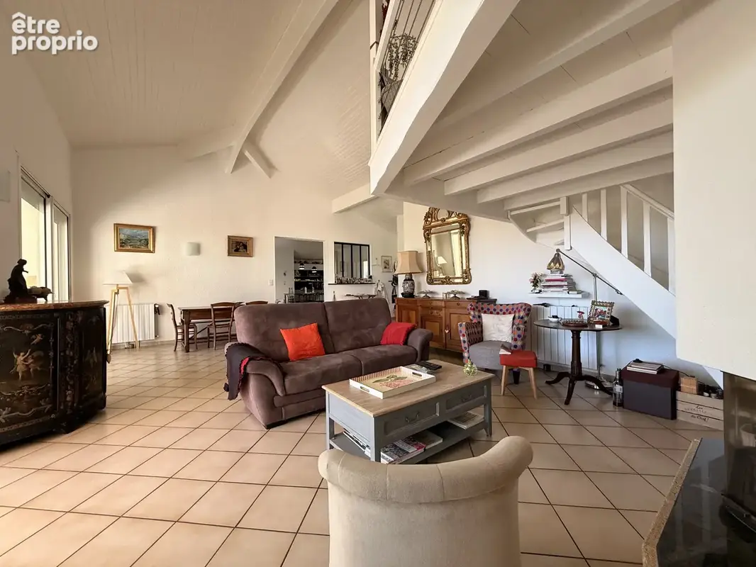 Maison de plain-pied avec piscine - photo 5