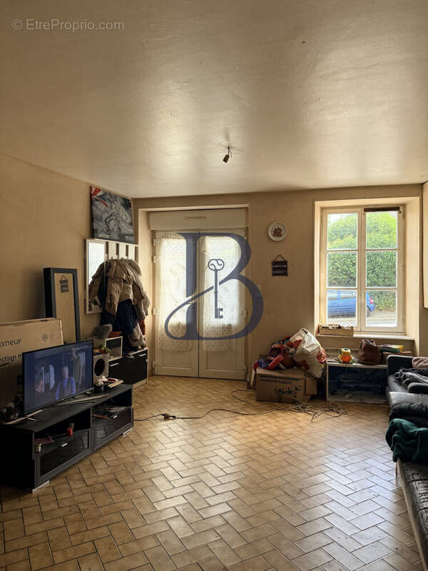 Maison à BEAUCHAMPS