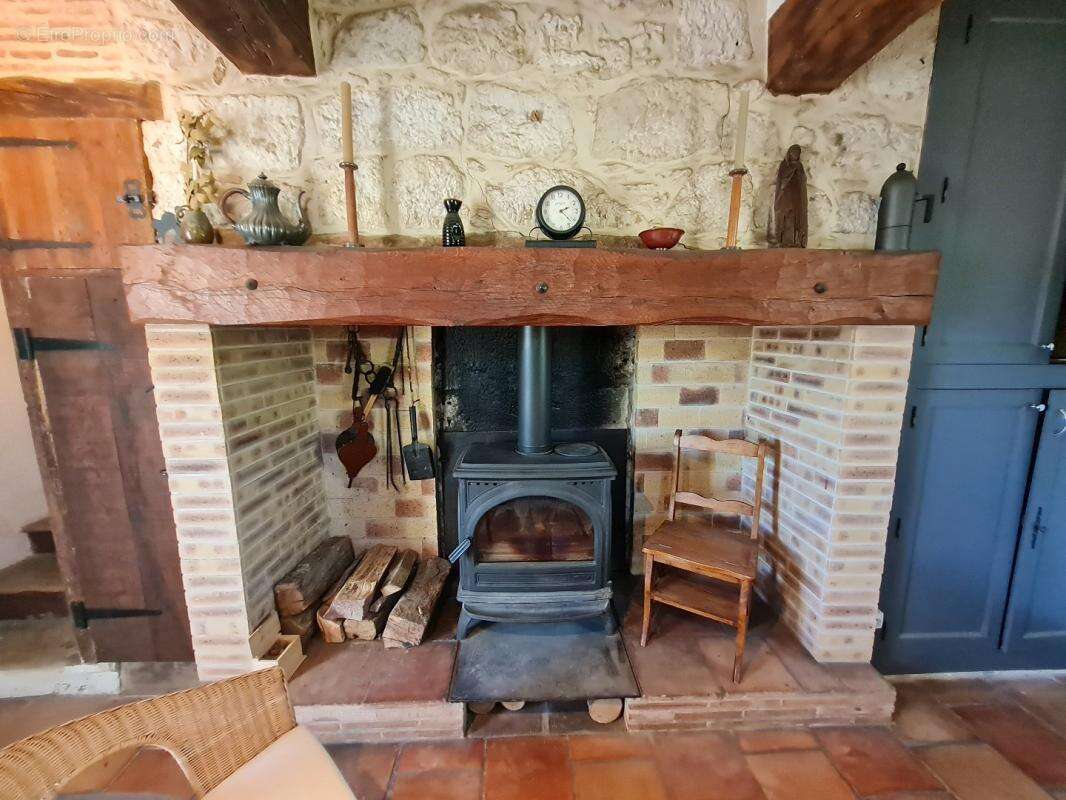 Maison à SAINT-CLAR