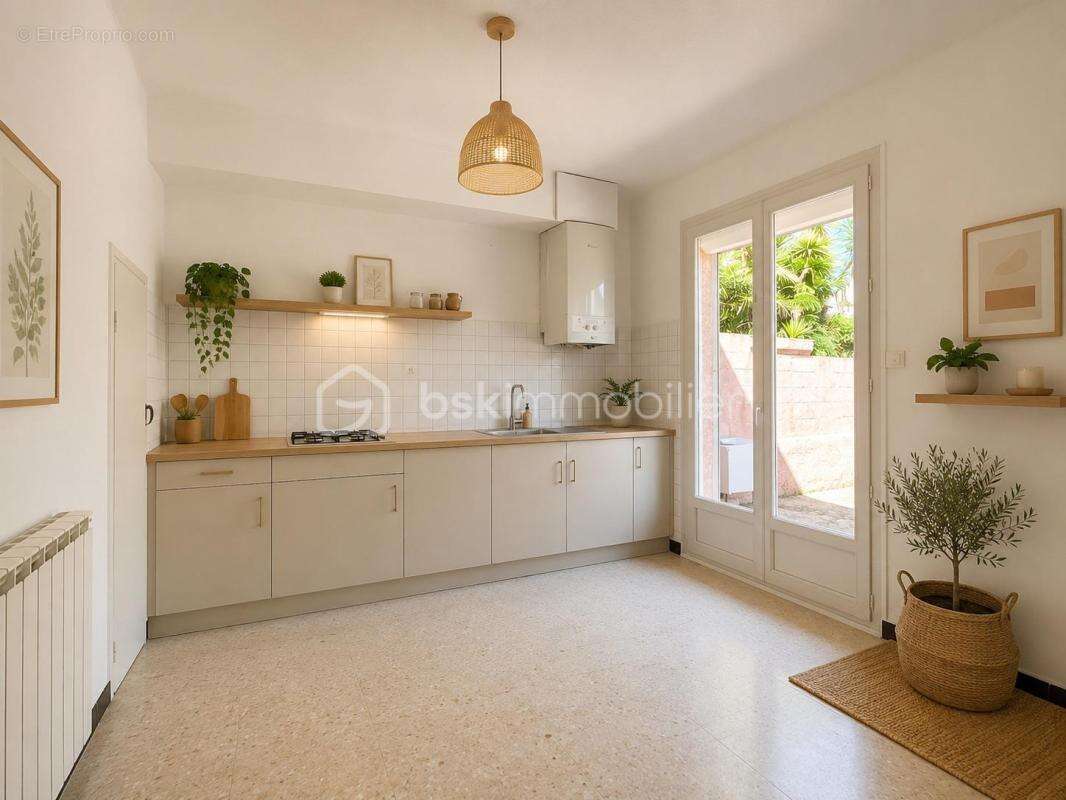 Agde – maison familiale 107 m² – beaux volumes – 3 chambres – fort potentiel - photo 8