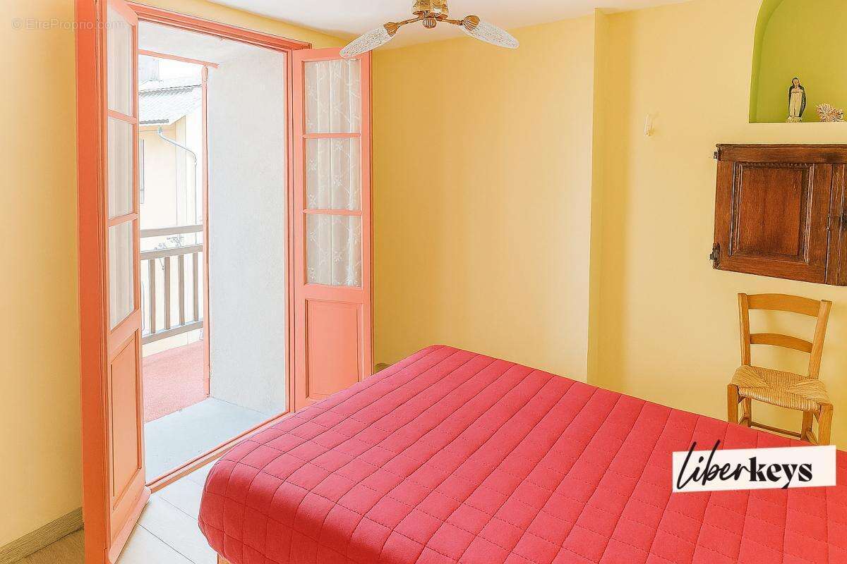 Appartement à PEONE