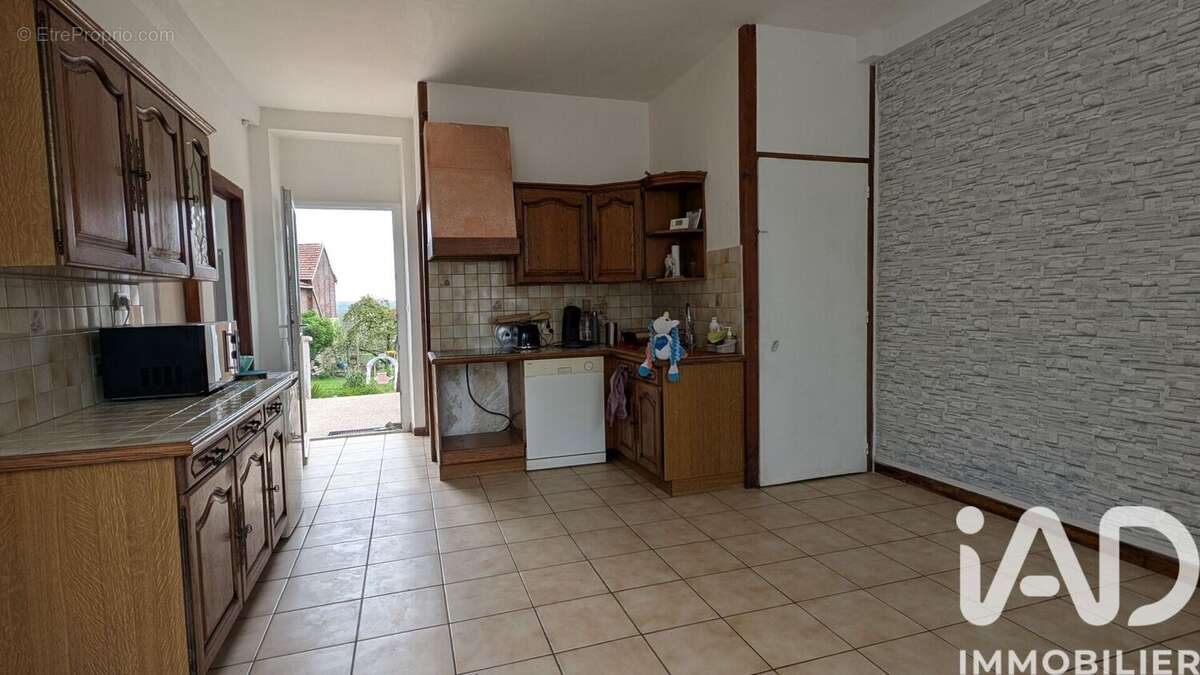 Photo 2 - Maison à VILLERS-COTTERETS