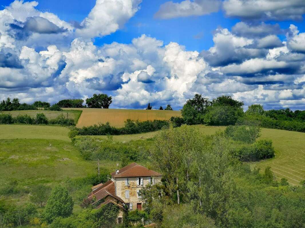 IMG20250504163715 - Maison à VIC-FEZENSAC