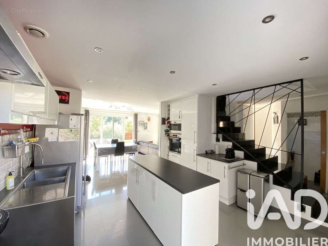 Photo 5 - Maison à VILLEPARISIS