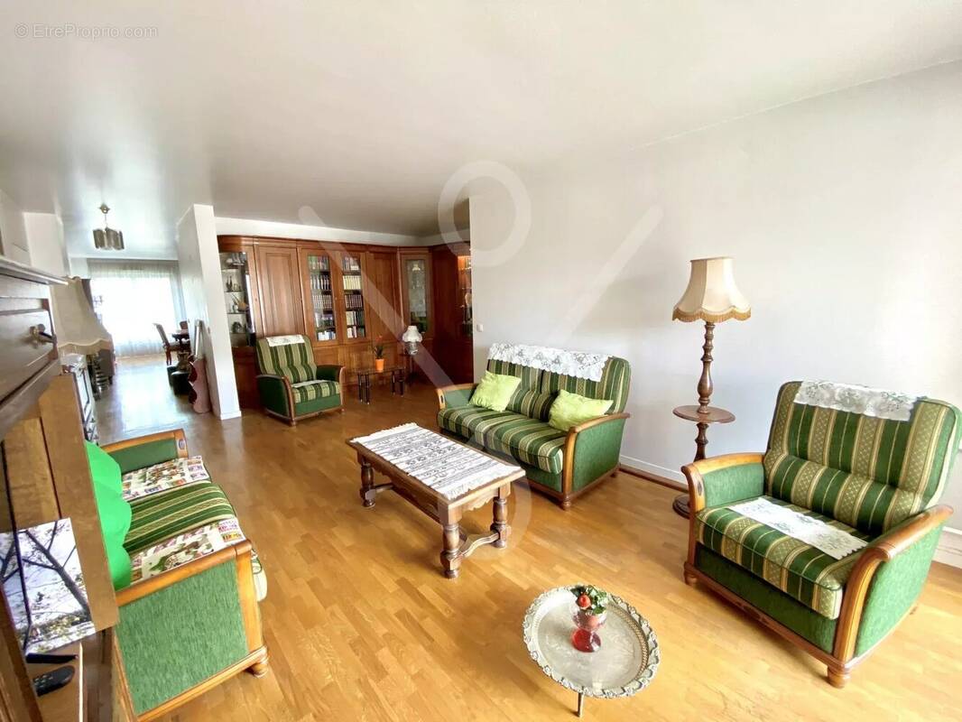 Appartement à SAINT-DENIS