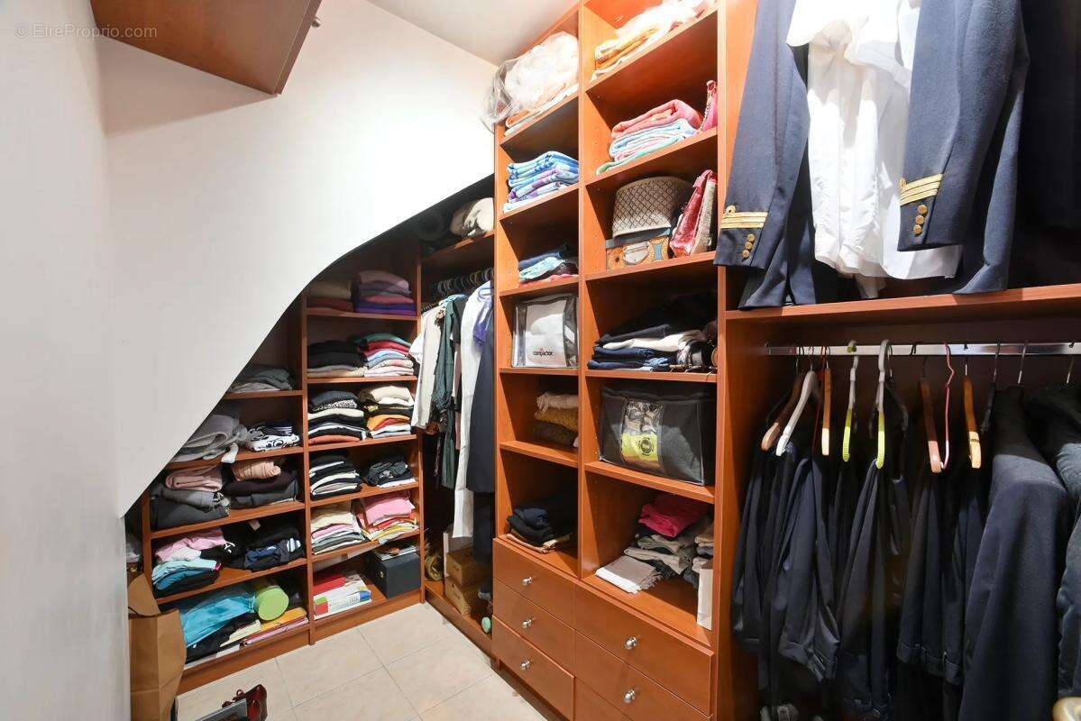 Maison à SAINT-GILLES