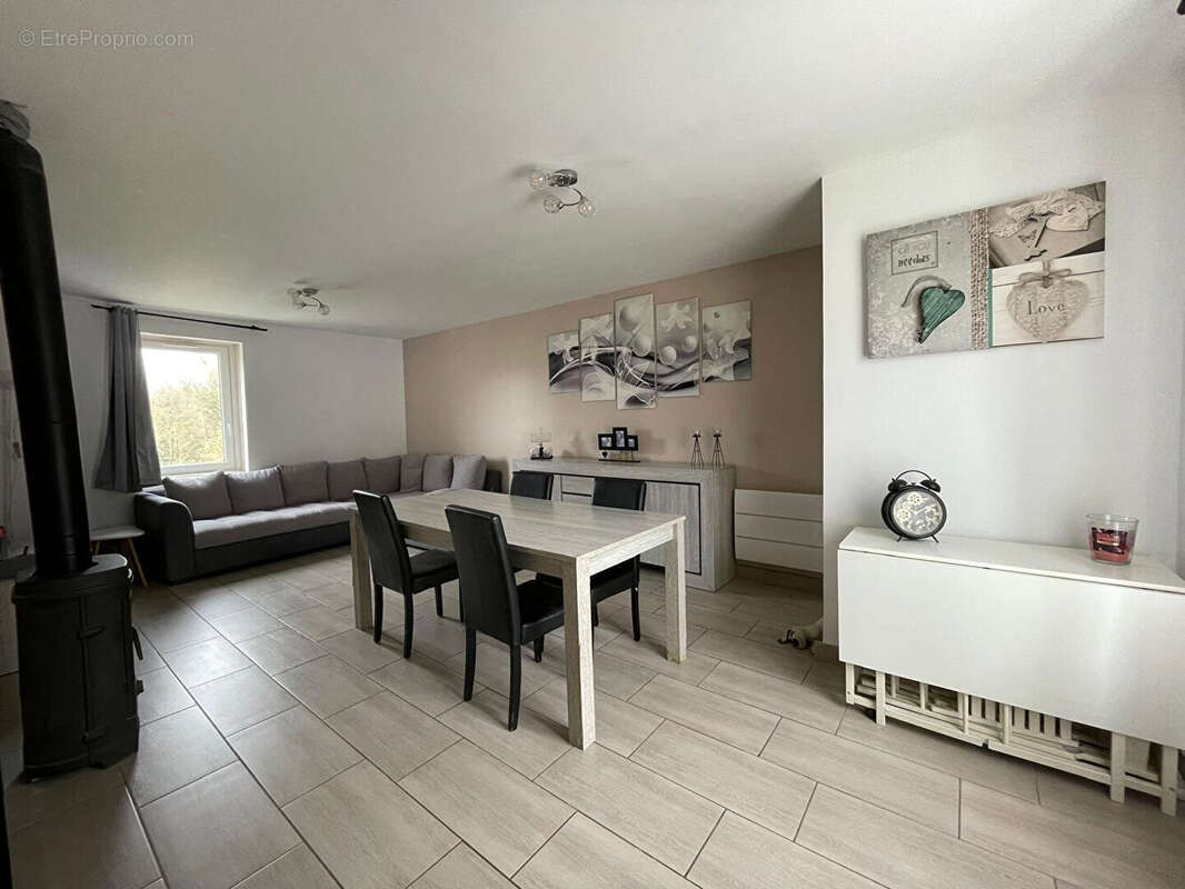 Maison à CROUY-SUR-OURCQ