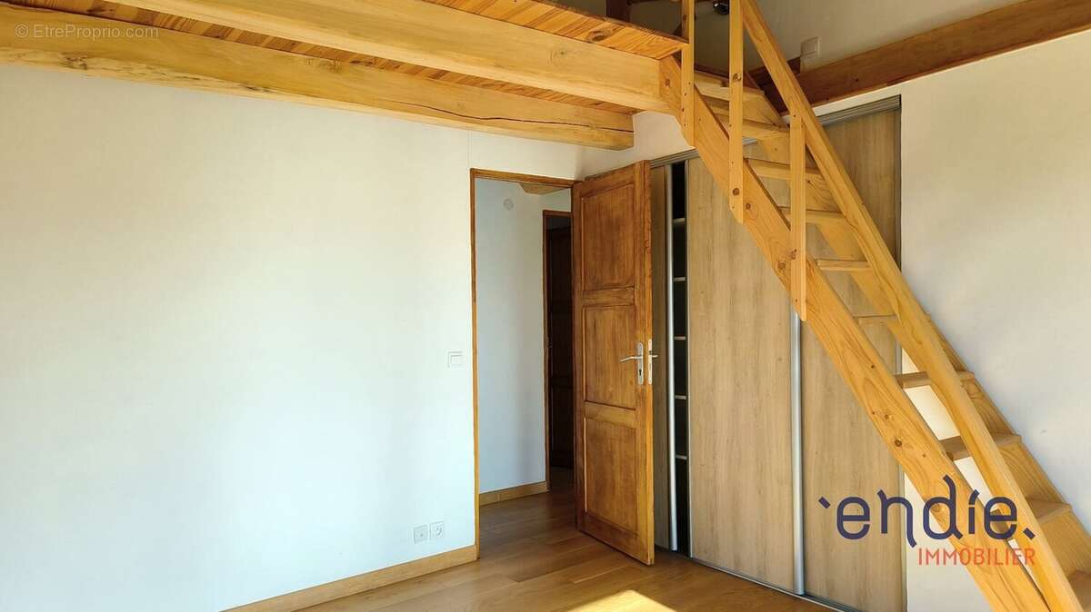 Maison à CARDEILHAC