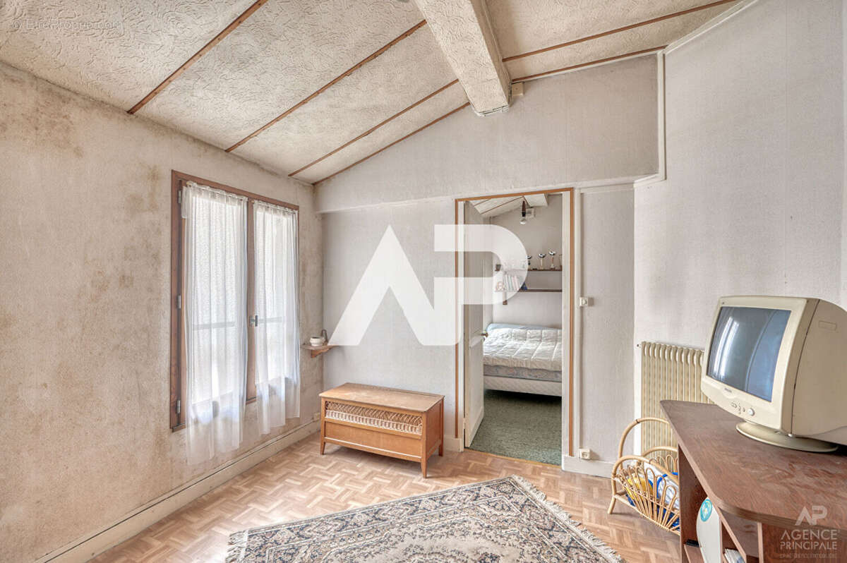 Appartement à RUEIL-MALMAISON