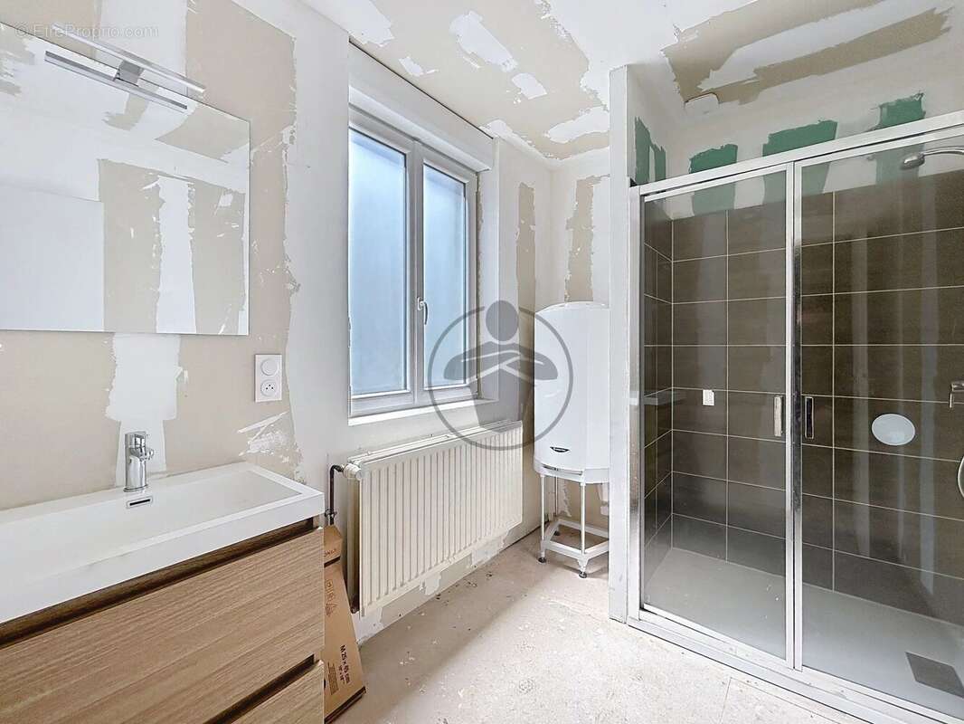 Maison à SAINT-QUENTIN