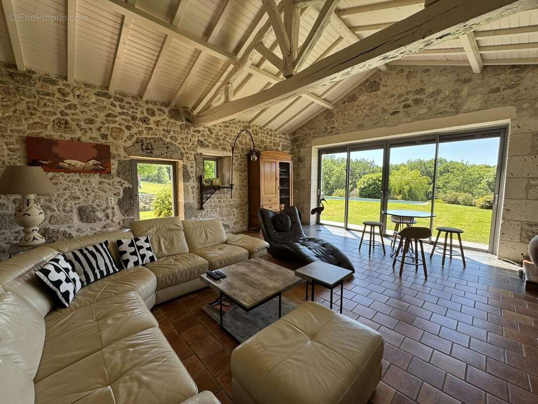 Maison à NERAC
